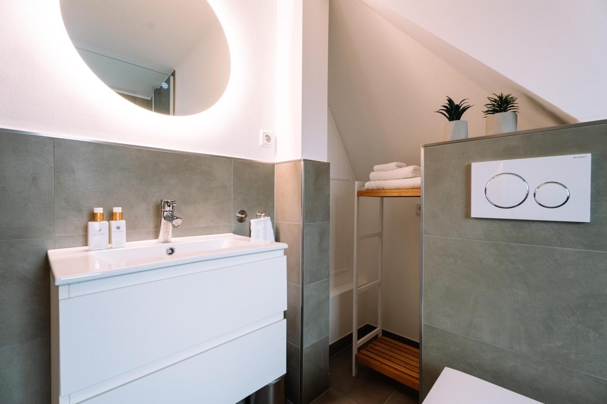 Flat 2.0 * Dusseldorf